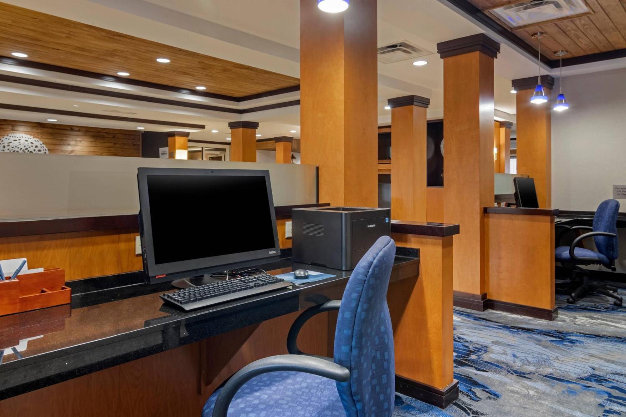 Fairfield Inn & Suites By Marriott Commerce Exterior foto